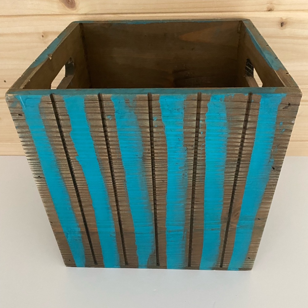 Rustic Farmhouse Wooden Storage Bin Set 2 Piece Built-In Handles Country Cottage - Picture 8 of 11